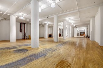 44 W 18th St, New York, NY for rent Interior Photo- Image 1 of 2