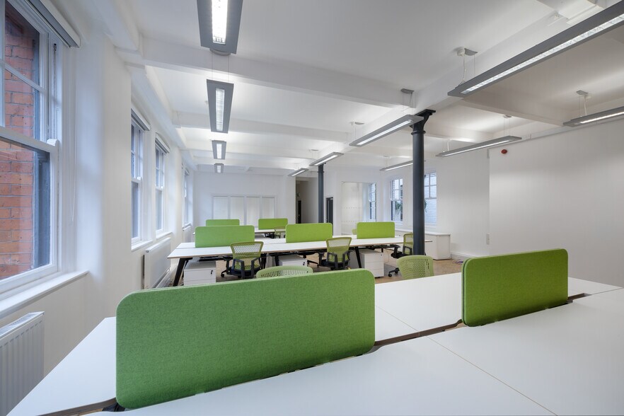 15 Bloom St, Manchester to rent - Interior Photo - Image 3 of 17