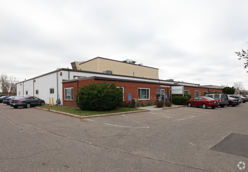 6831 W Oxford St, Saint Louis Park, MN for sale - Building Photo - Image 1 of 3