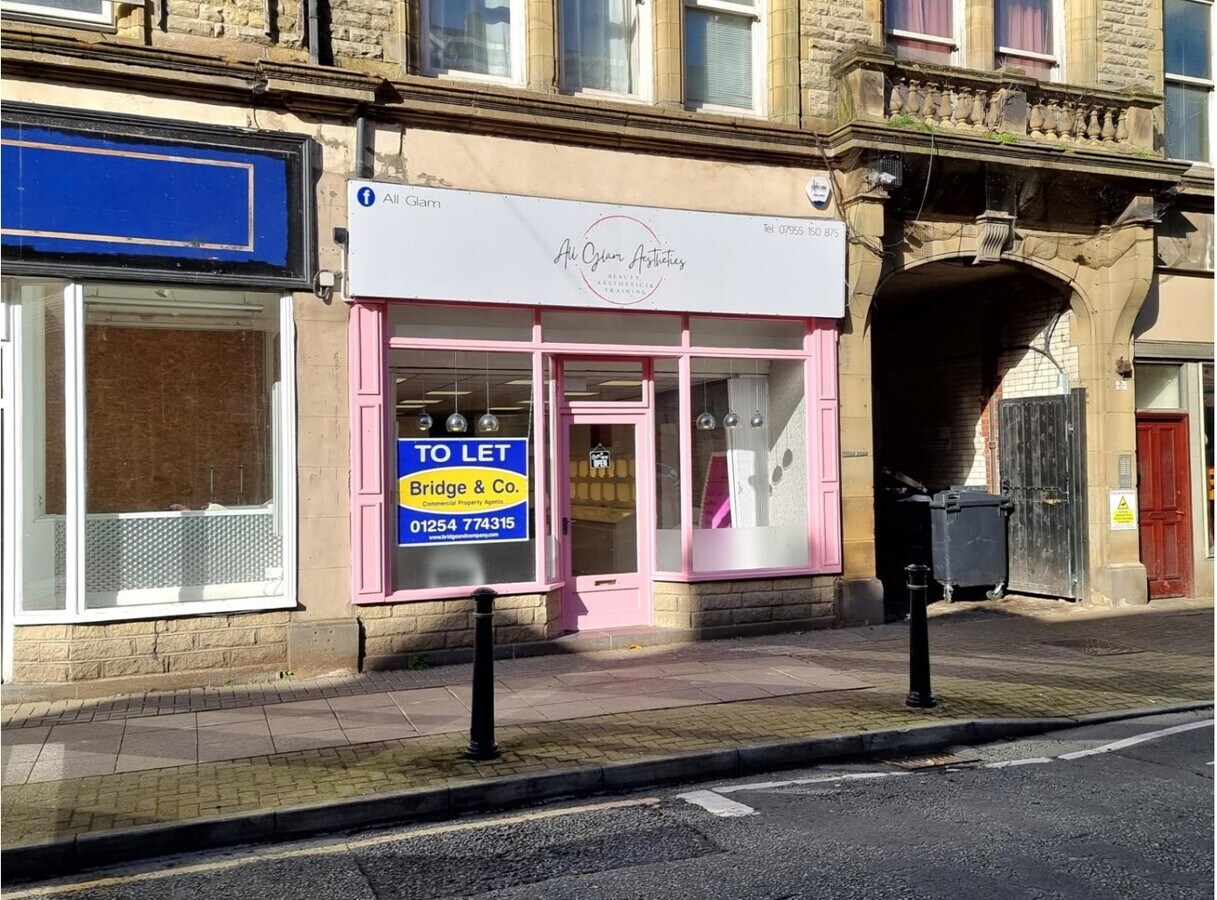 4 Church St, Accrington BB5 2EH UK