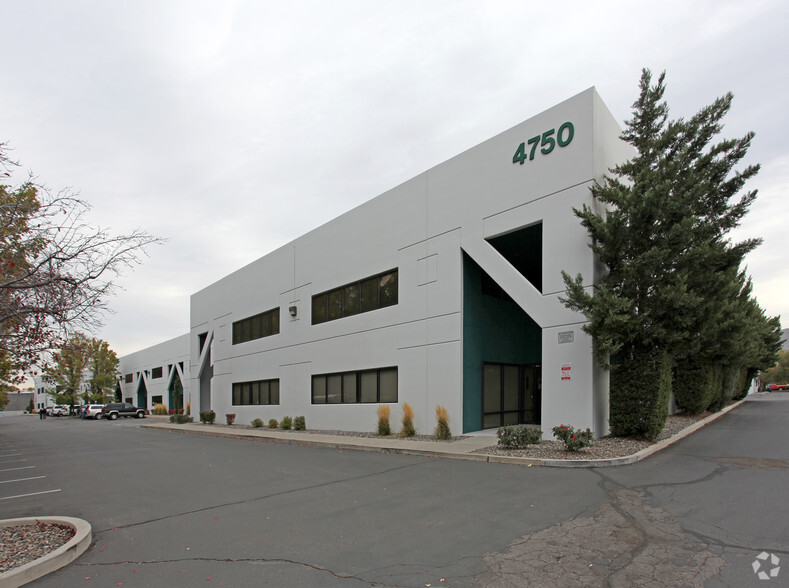 4750 Longley Ln, Reno, NV for rent - Building Photo - Image 1 of 6