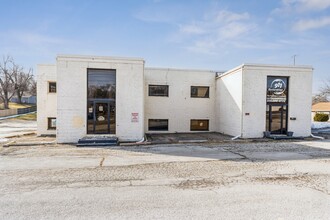 4600 SW 9th St, Des Moines, IA for sale Building Photo- Image 1 of 54