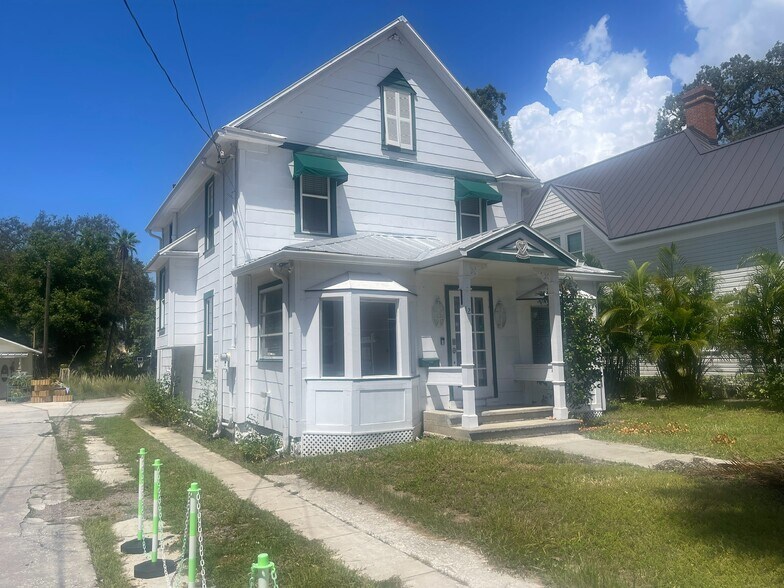 12 W Orange St, Tarpon Springs, FL for rent - Building Photo - Image 1 of 25