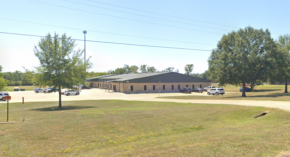 2027 N Stallings Dr, Nacogdoches, TX for sale - Building Photo - Image 1 of 1