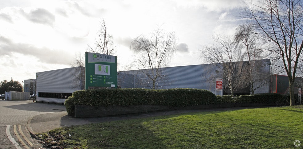 Newcomen Way, Colchester to rent - Building Photo - Image 3 of 3