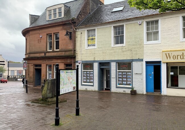 More details for 4a The Square, Cumnock - Office to Rent
