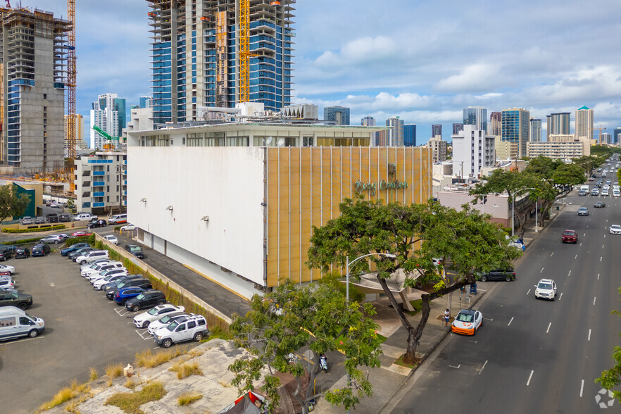 1451 S king St, Honolulu, HI for rent - Building Photo - Image 2 of 7