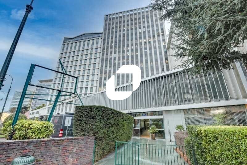 6-8 Rue Jean Jaurès, Puteaux to rent Building Photo- Image 1 of 17