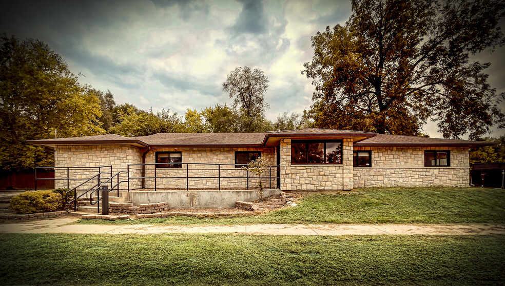 1232 NW Harrison St, Topeka, KS for sale - Building Photo - Image 1 of 1