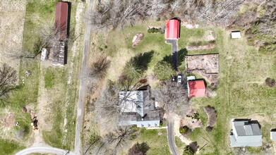 471-472 W Main St, Fries, VA - AERIAL  map view