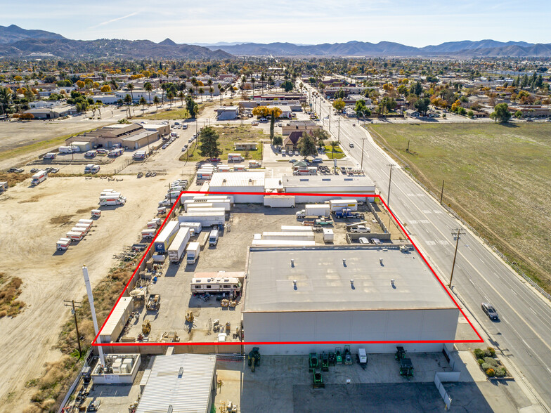 410 N State St, Hemet, CA for sale - Building Photo - Image 3 of 26