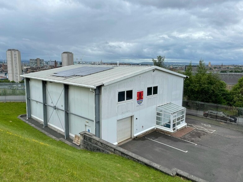 60 High Craighall Rd, Glasgow for sale - Building Photo - Image 1 of 6