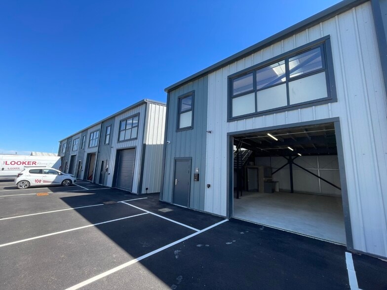 Howey Rd, New Romney to rent - Building Photo - Image 2 of 9
