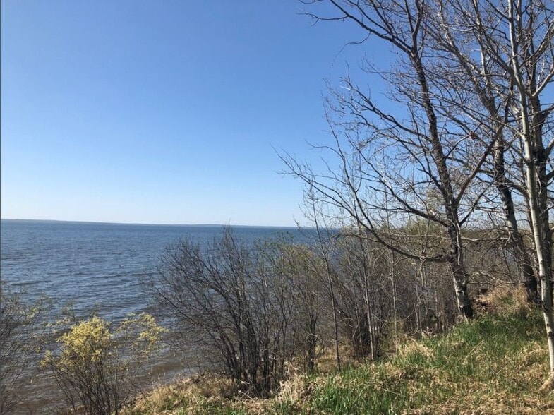 1 Calling Lake Dr, Lesser Slave River No 124, AB T0G 2B0 UK