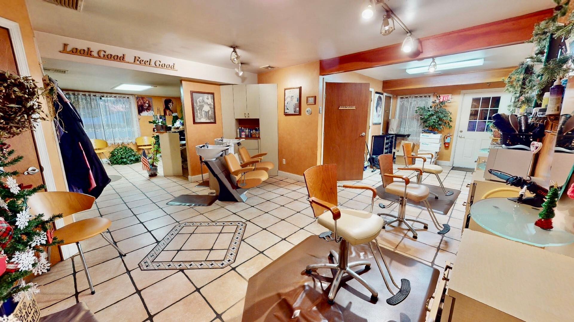 59 E Main St, Sussex, NJ to rent Interior Photo- Image 1 of 15