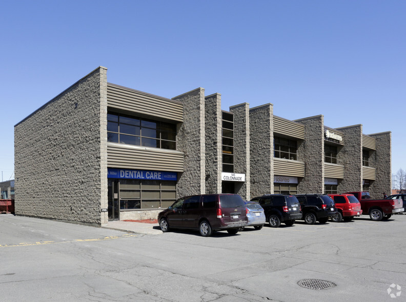 146 Colonnade Rd, Ottawa, ON for rent - Building Photo - Image 2 of 8