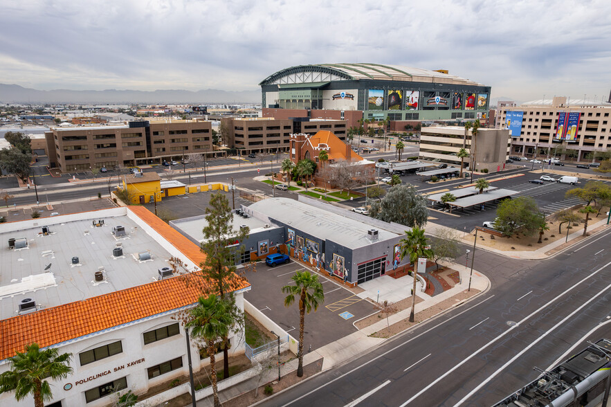 801 E Washington St, Phoenix, AZ for sale - Building Photo - Image 2 of 12