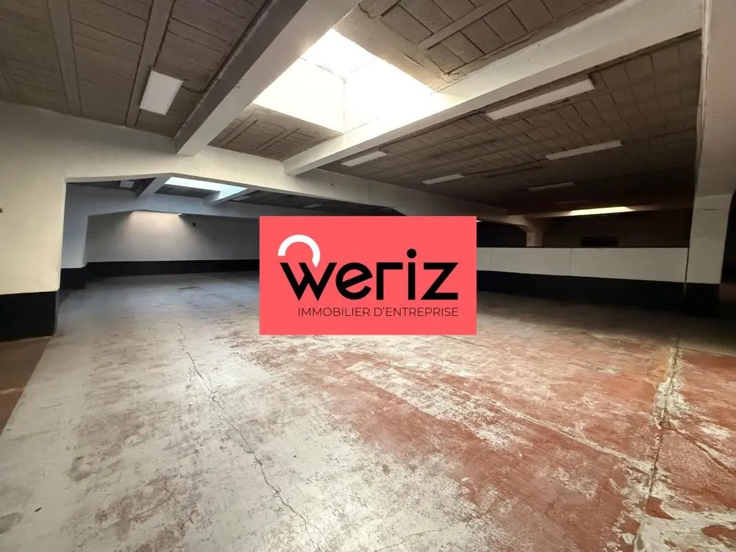 Retail in Marseille to rent Building Photo- Image 1 of 7