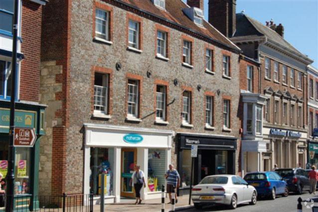 117-119 High St, Newport for sale - Primary Photo - Image 1 of 1