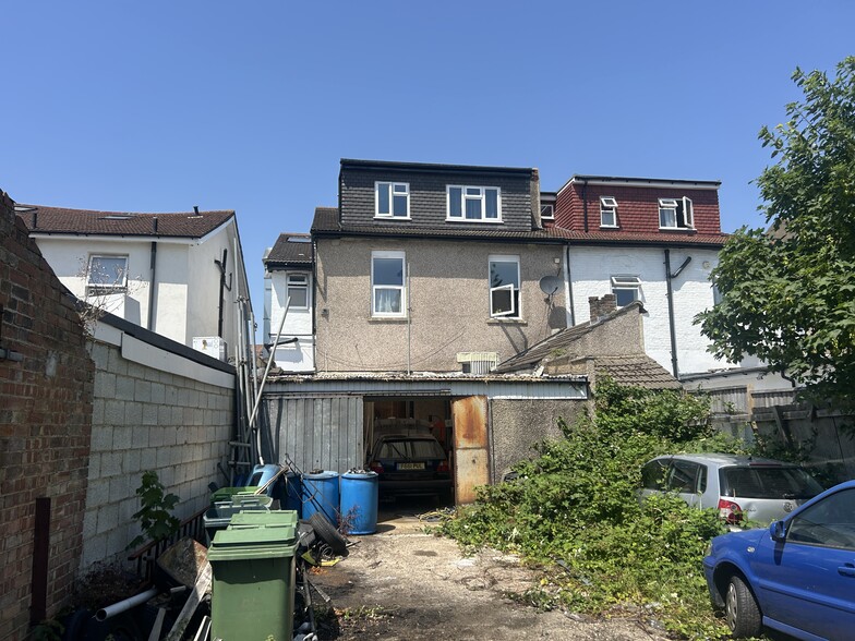 29 Brigstock Rd, Thornton Heath for sale - Building Photo - Image 3 of 7