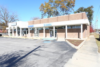 More details for 200 W Harrison St, Dillon, SC - Office for Rent