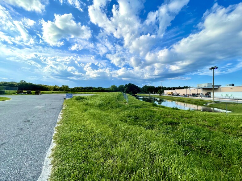 729 N 14th St, Leesburg, FL for sale - Building Photo - Image 2 of 7