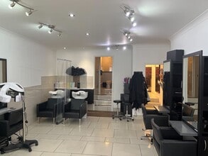 Music Hall Ln, Dunfermline to rent Interior Photo- Image 2 of 3