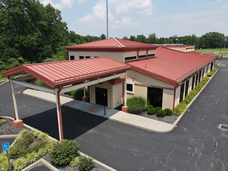 4402 Hartman Ln, Batavia, OH for rent - Building Photo - Image 3 of 8