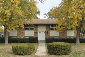 340 Grant St, Leland, IL for sale Primary Photo- Image 1 of 1