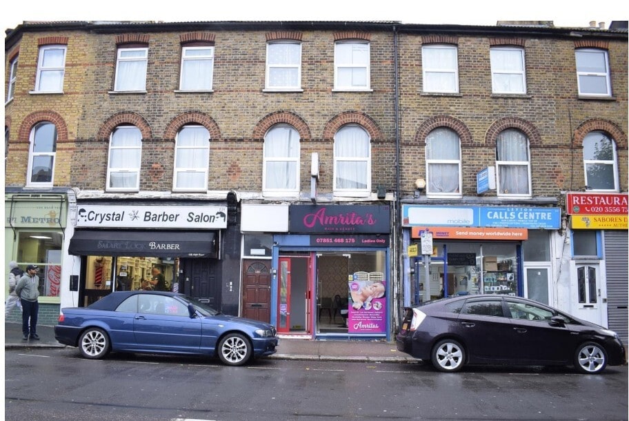 136 High Rd, London to rent Primary Photo- Image 1 of 15