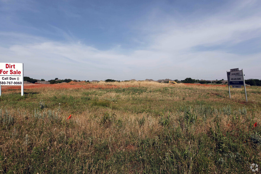 N Western Ave, Edmond, OK for sale - Primary Photo - Image 1 of 1