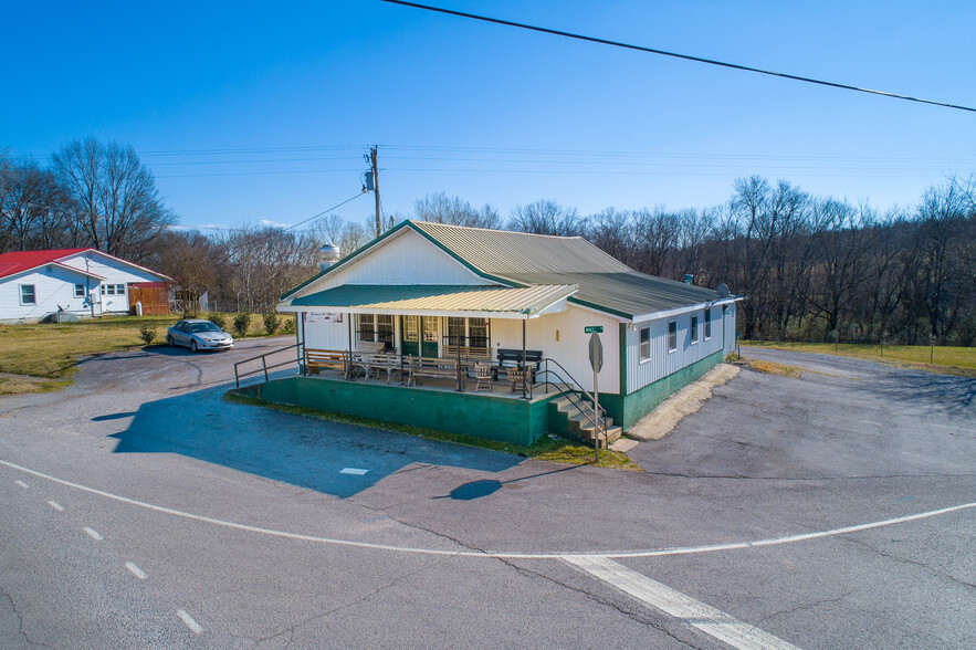 871 Halls Mill Rd, Shelbyville, TN for sale - Primary Photo - Image 1 of 1