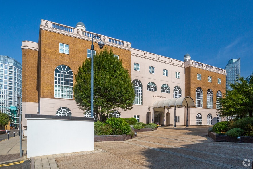 Chelsea Harbour, London to rent - Building Photo - Image 2 of 8