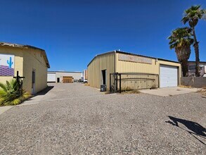 5157 S Lakewood Rd, Fort Mohave, AZ for rent Building Photo- Image 2 of 19