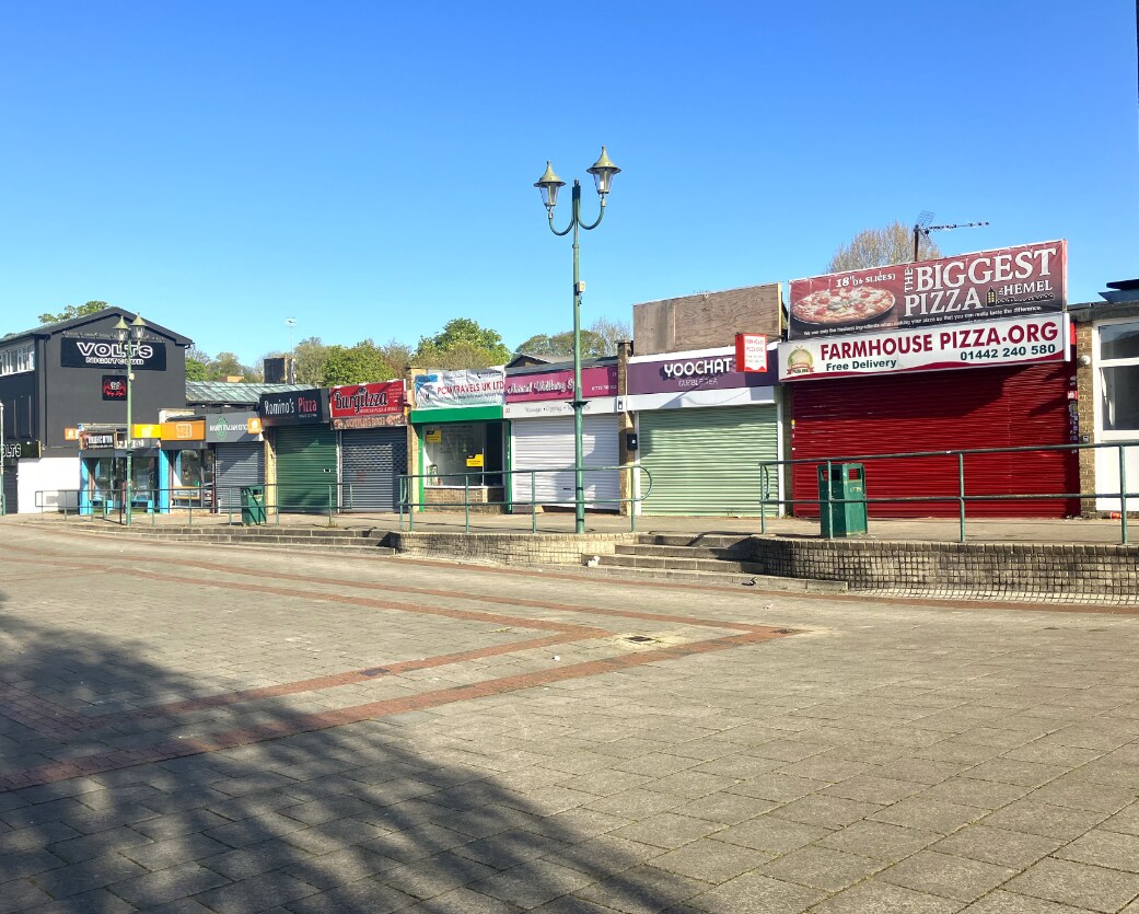 25 The Square, Hemel Hempstead for sale Building Photo- Image 1 of 1