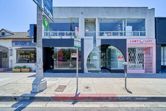 7952-7954 1/2 W 3rd St, Los Angeles, CA for rent Building Photo- Image 1 of 10