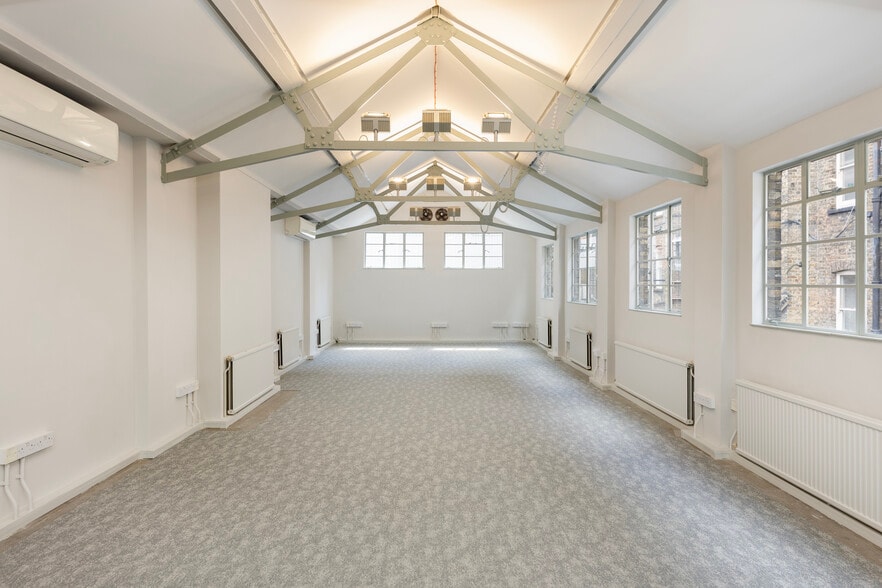 84 Marchmont St, London to rent - Interior Photo - Image 3 of 7