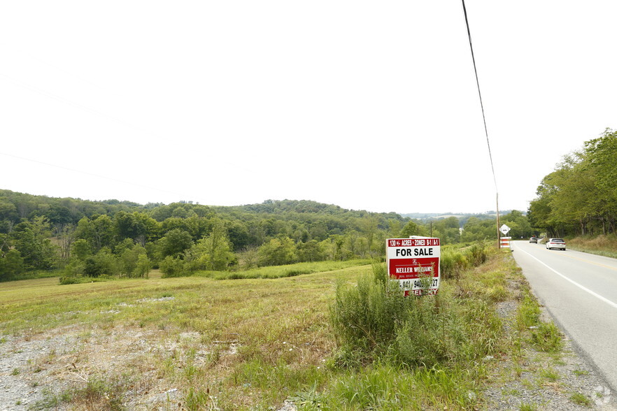 1100 Burgettstown Rd, Hickory, PA for sale - Primary Photo - Image 1 of 1