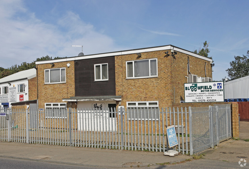 River Way, Harlow for sale - Primary Photo - Image 1 of 1