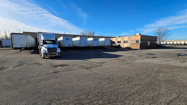 More details for 25 Pixley Industrial Pky, Gates, NY - Industrial to Rent