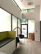 Canon's Way, Bristol to rent Interior Photo- Image 1 of 6