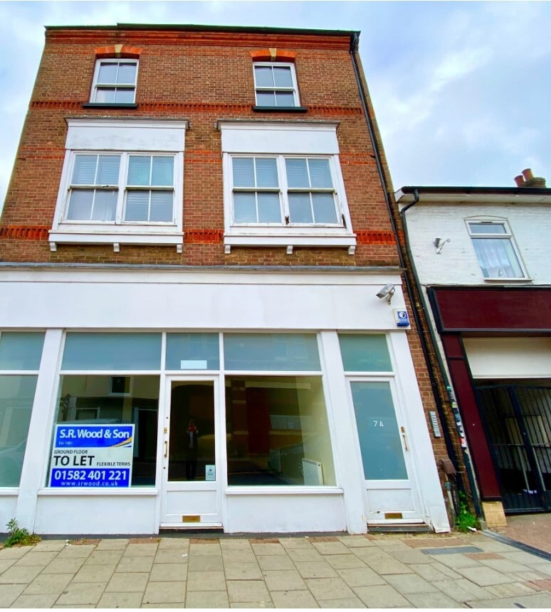 7 High Town Rd, Luton for sale Primary Photo- Image 1 of 1