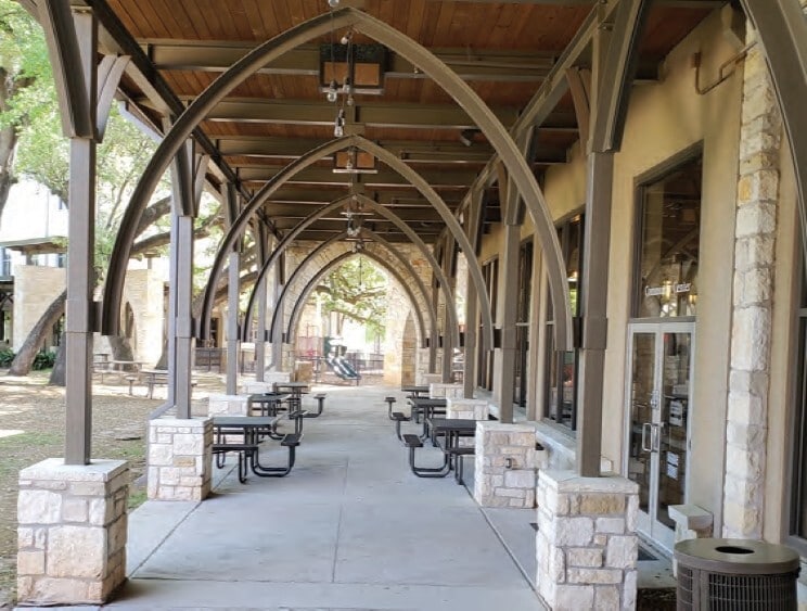 4220 Monterey Oaks Blvd, Austin, TX to rent Interior Photo- Image 1 of 6