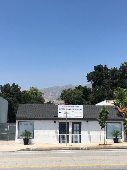 8435 Foothill Blvd, Sunland, CA for sale - Building Photo - Image 1 of 1