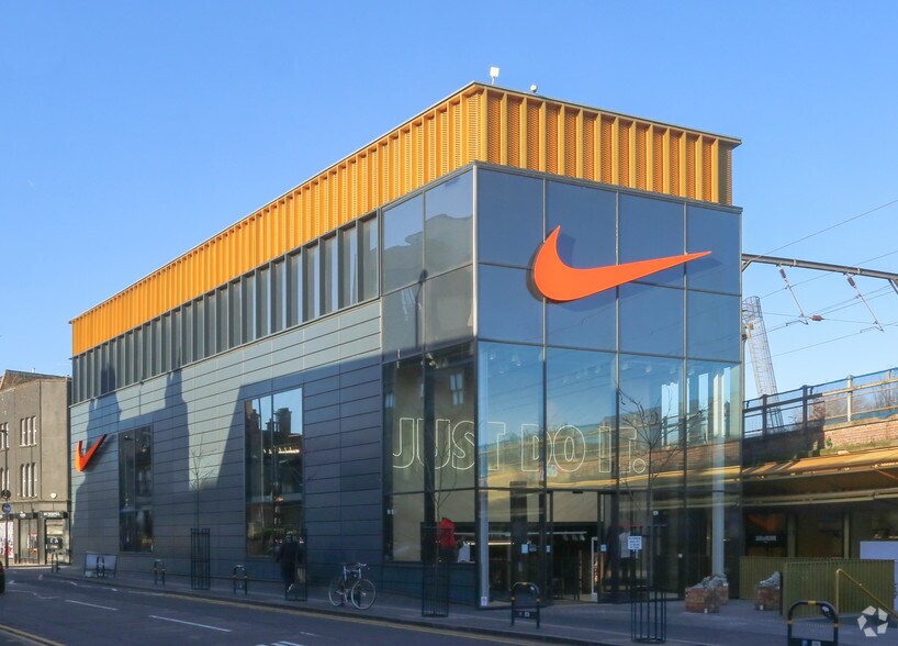 107-117 Morning Ln, London for sale - Primary Photo - Image 1 of 1