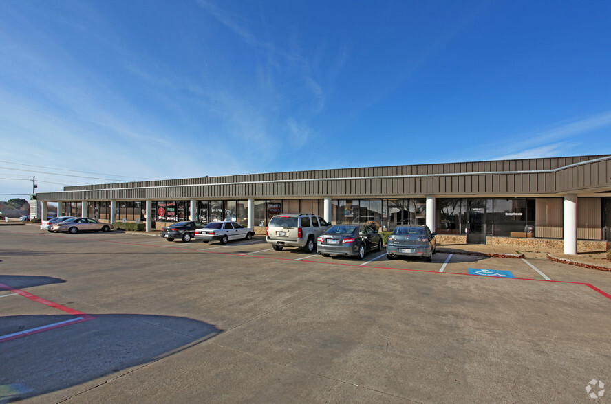 803 E Main St, Allen, TX for rent - Building Photo - Image 2 of 2