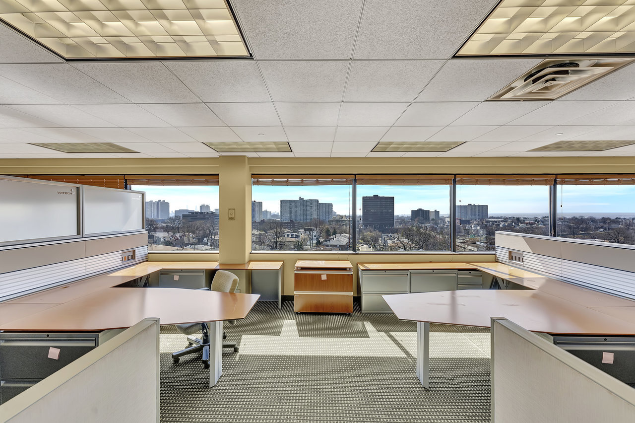 2200 Fletcher Ave, Fort Lee, NJ to rent Interior Photo- Image 1 of 15