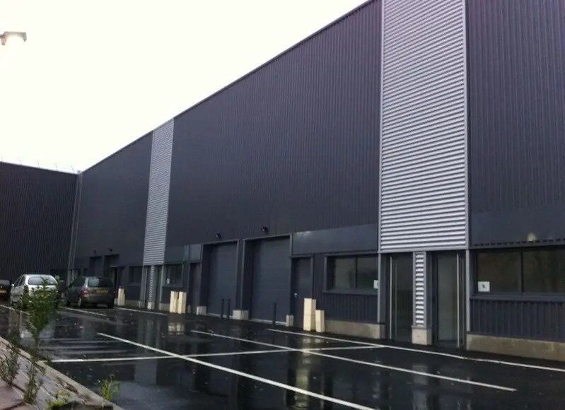 Office in Champigny-sur-Marne to rent Building Photo- Image 1 of 9