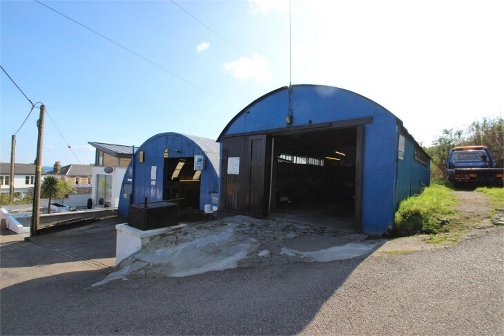 Tighnabruaich, Tighnabruaich for sale Primary Photo- Image 1 of 1