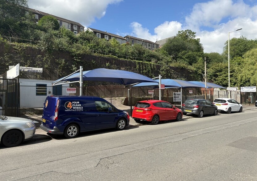 182 Broadway, Pontypridd to rent - Other - Image 3 of 5
